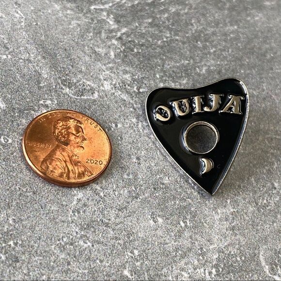 OUIJA Planchette Enamel Pin/ Brooch Lapel - Picture 3 of 6